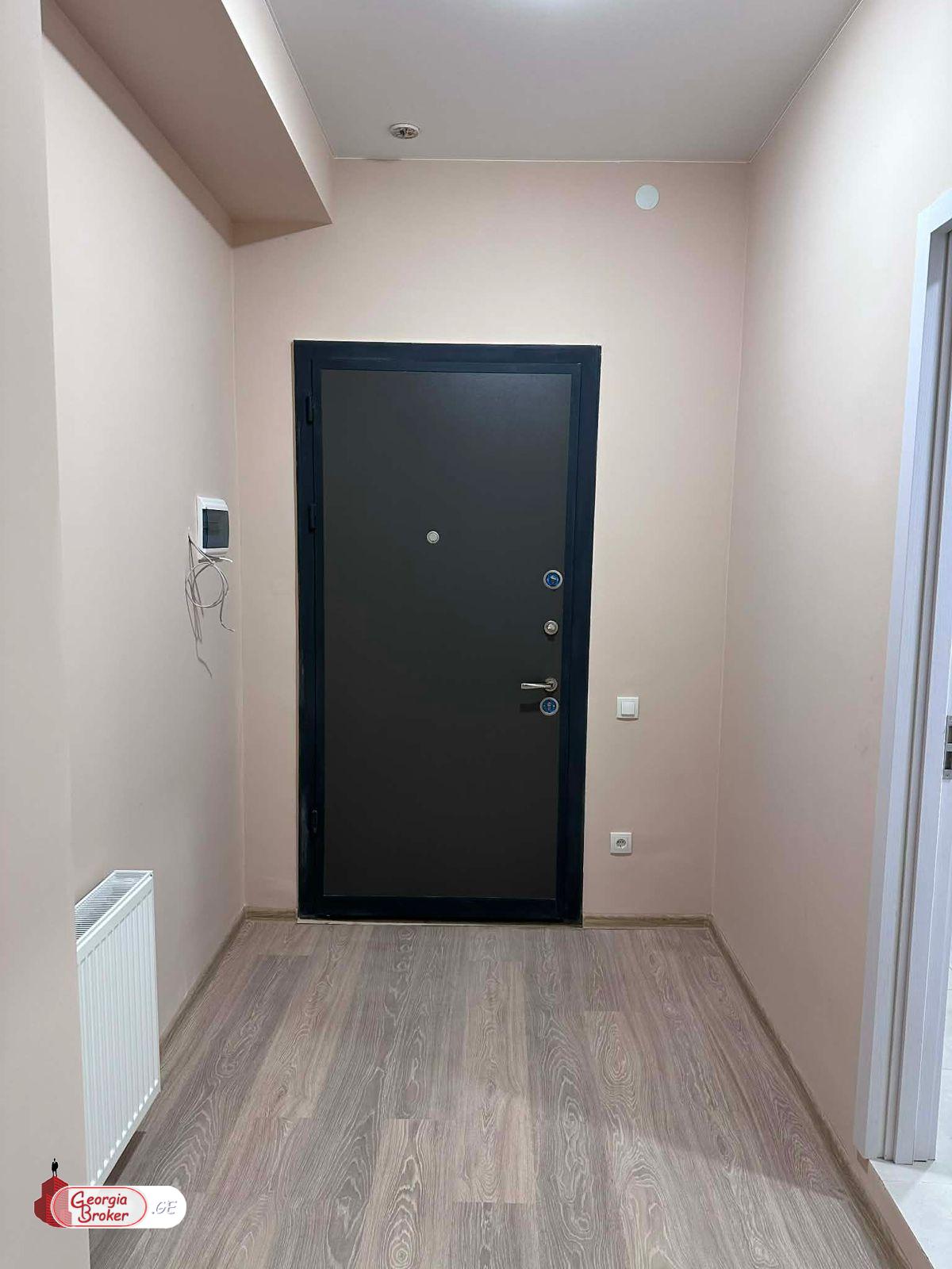 nearly repaired 1-room apartment for sale